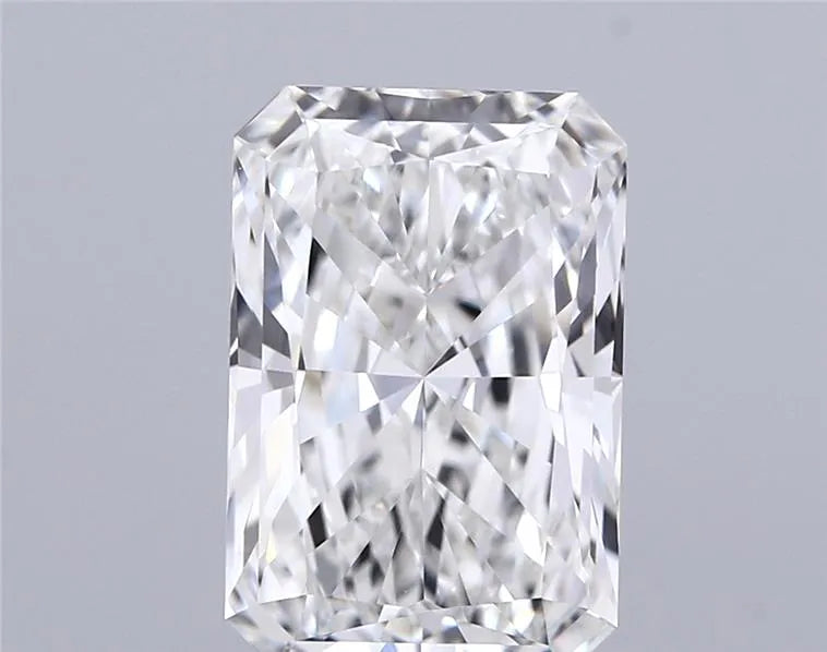 1.95ct Radiant Lab Grown Diamond (Colour F, Clarity VS1, IGI Certified)