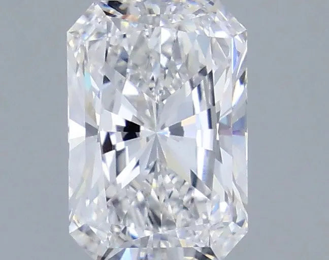 1.96ct Radiant Lab Grown Diamond (Colour D, Clarity VVS2, IGI Certified)