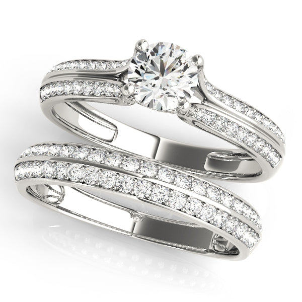 Xylomelum Multirow Engagement Ring - On Set