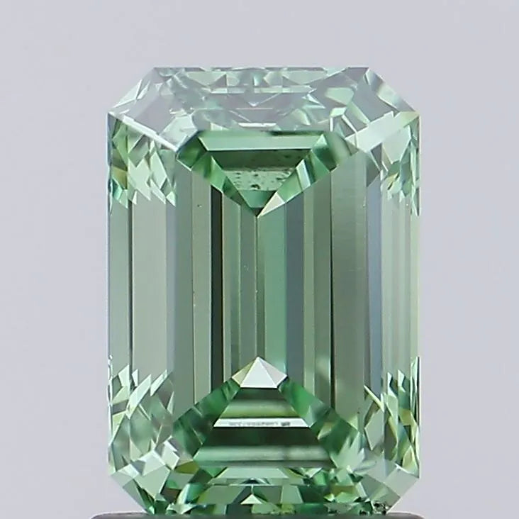 1.50ct Emerald Lab Grown Diamond (Colour Fancy Vivid Green, Clarity VS2, IGI Certified)