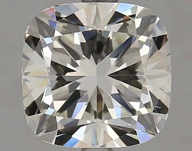 3.01ct Cushion modified Natural Diamond (Colour J, Clarity VS2, Cut VG, IGI Certified)