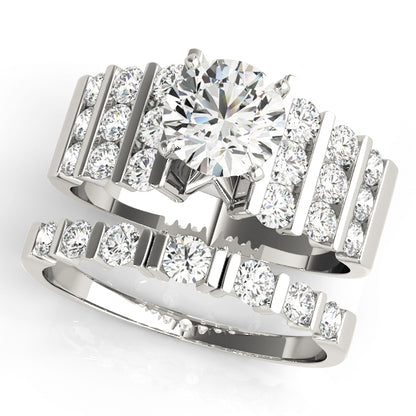 Fingerlime Multirow Engagement Ring - On Set