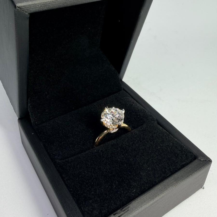 Ready to Ship – Celestia Hidden Halo 3ct Round Cut Lab Grown Diamond Ring