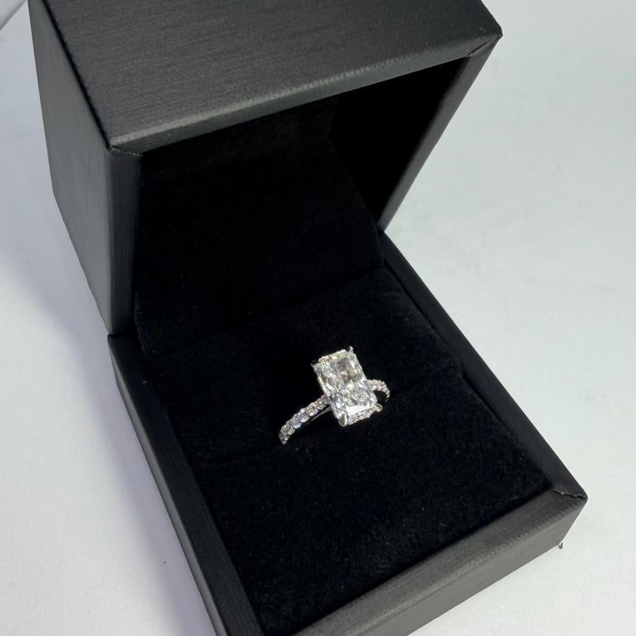 Ready to Ship – Veyra 3ct Radiant Cut Lab Grown Diamond Ring | Pavé & Hidden Halo